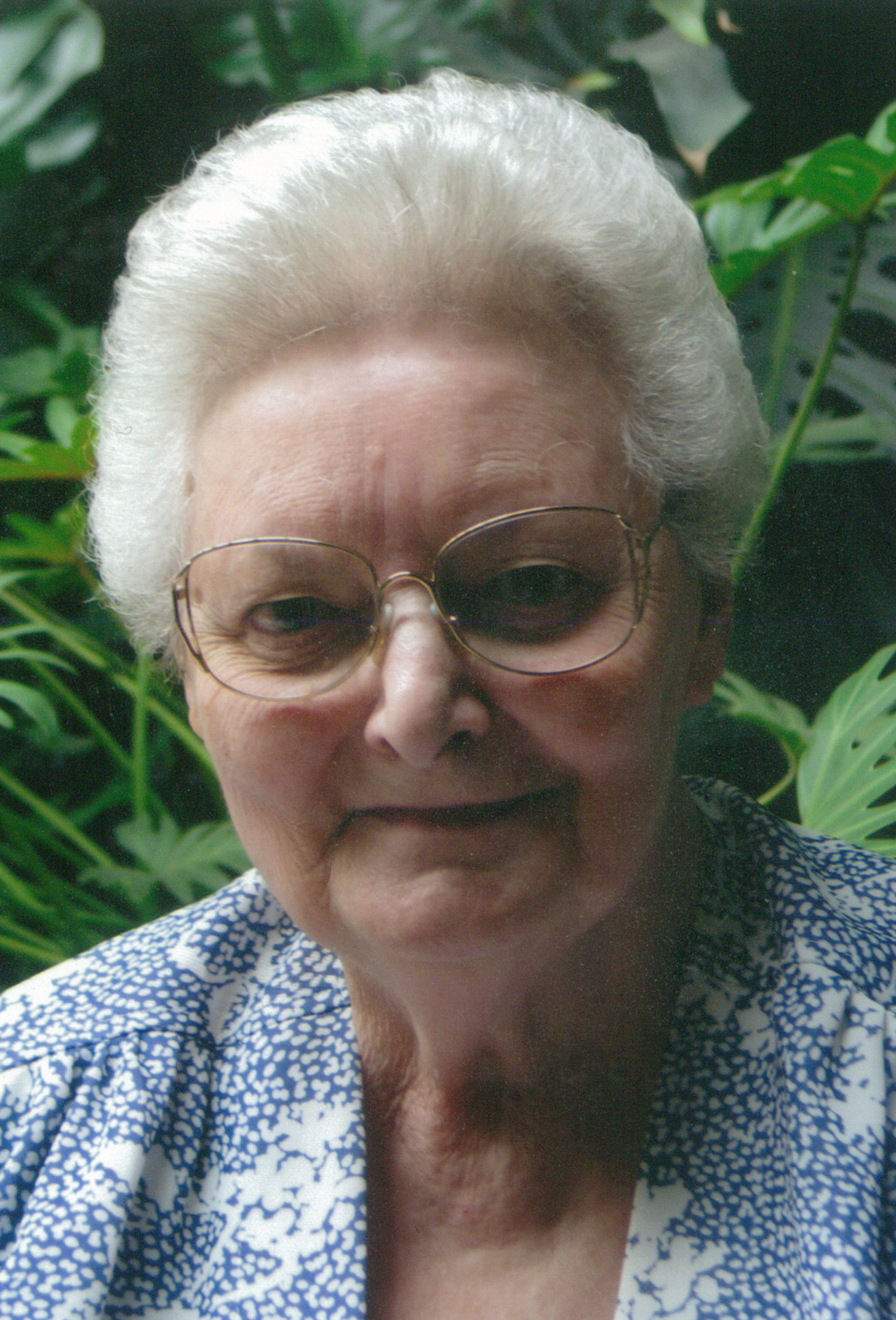 Portrait de MARIE THÉRÈSE DEHUT