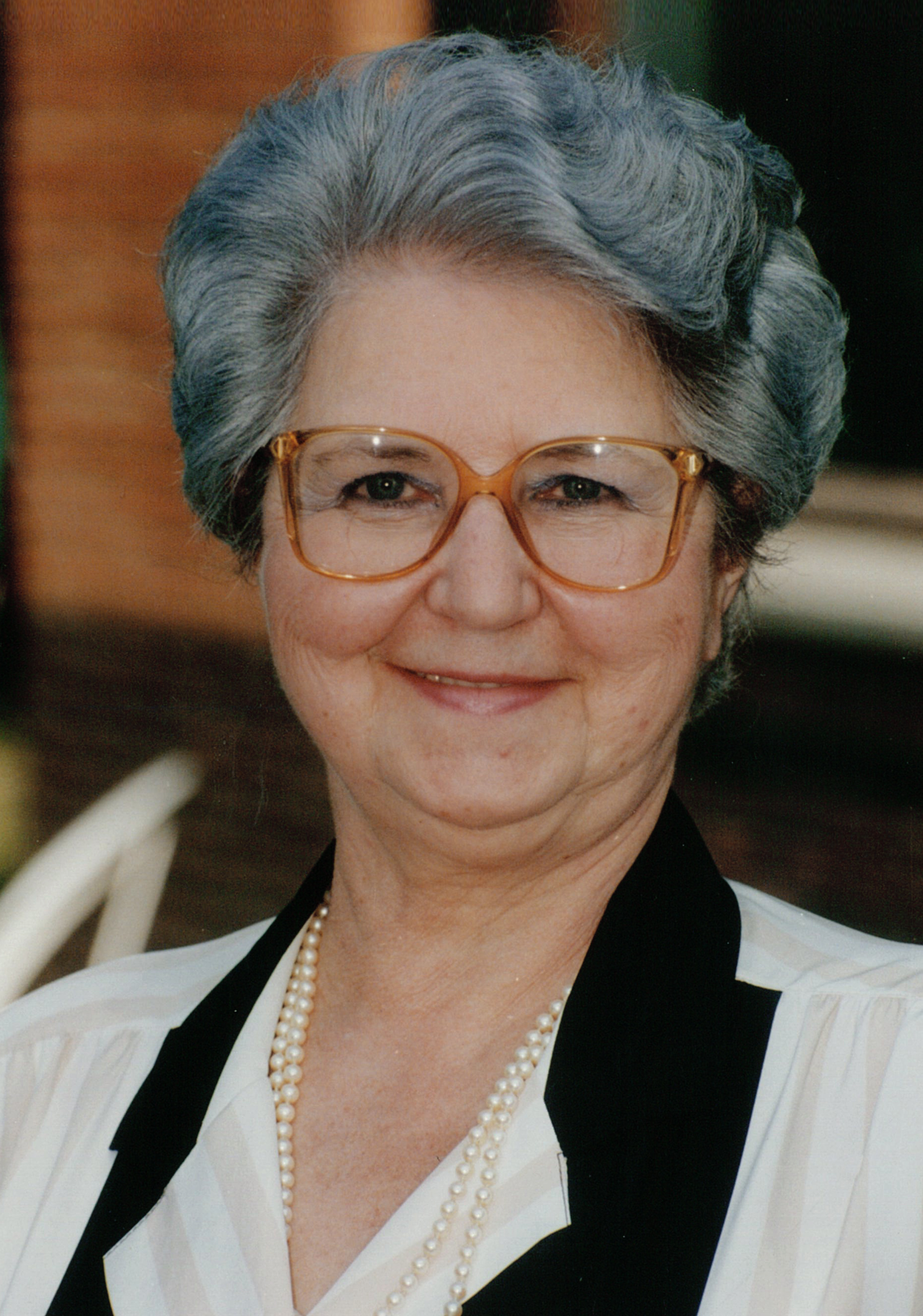 Portrait de ODETTE CESAR