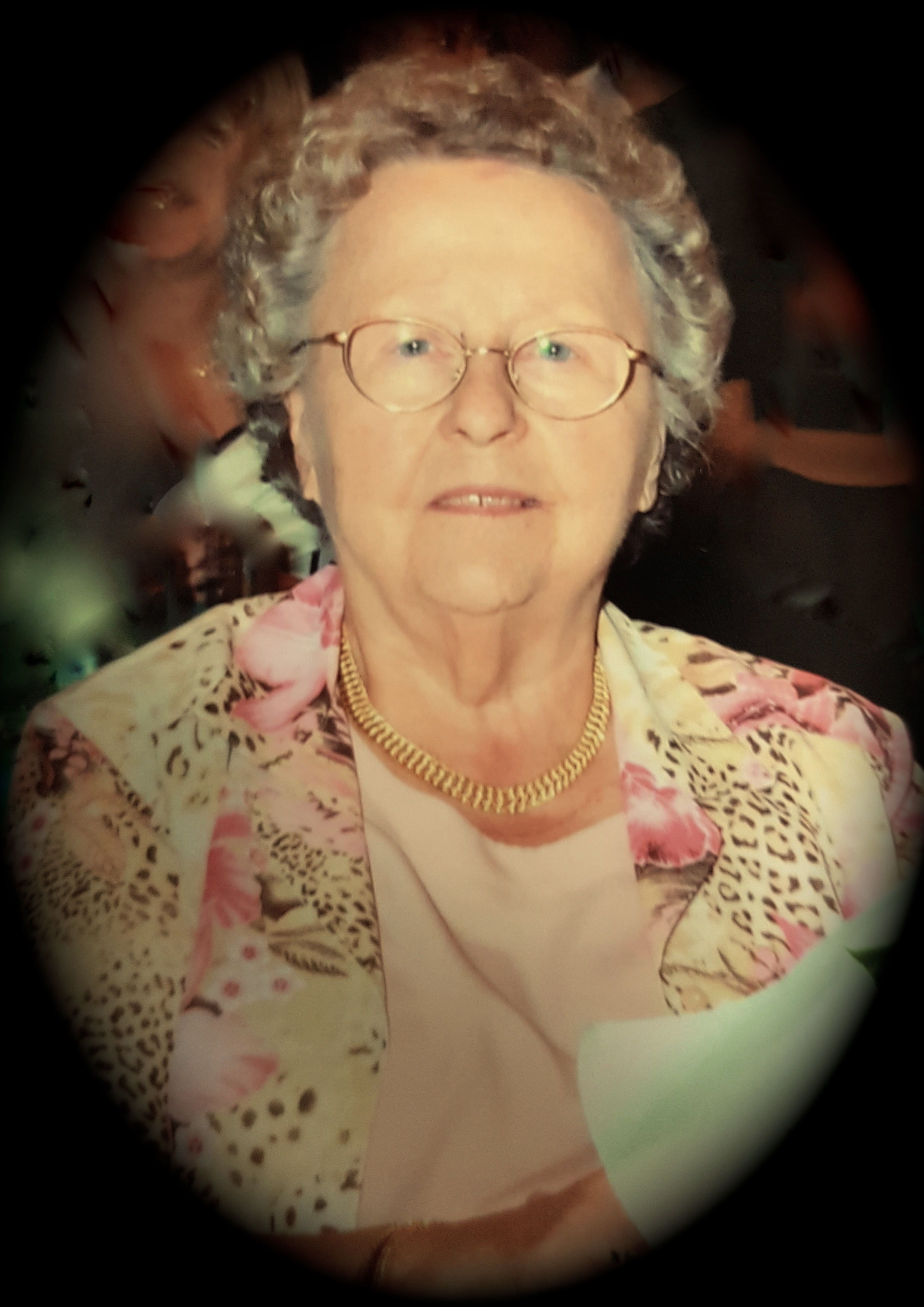Portrait de ANDRÉE HEMBISE