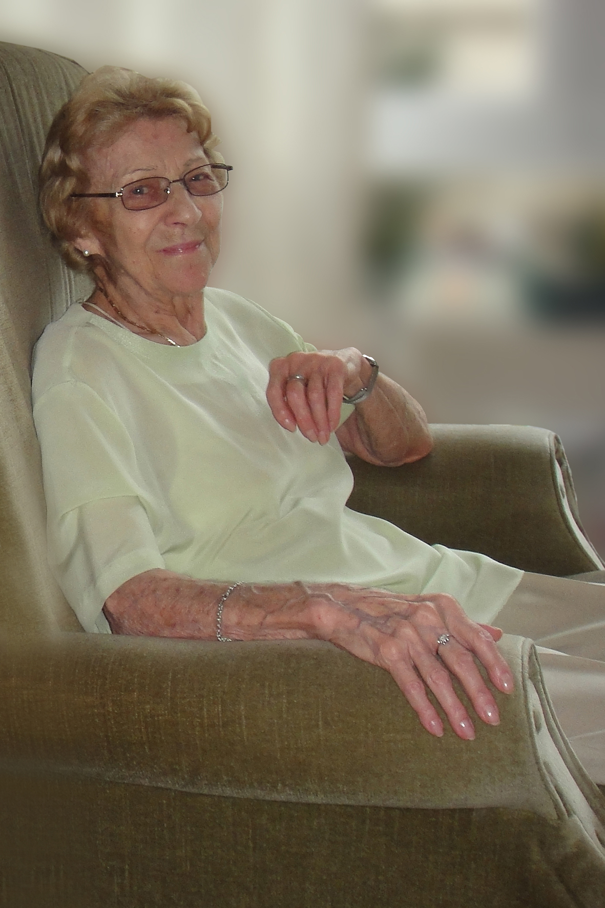 Portrait de SIMONE MORLET