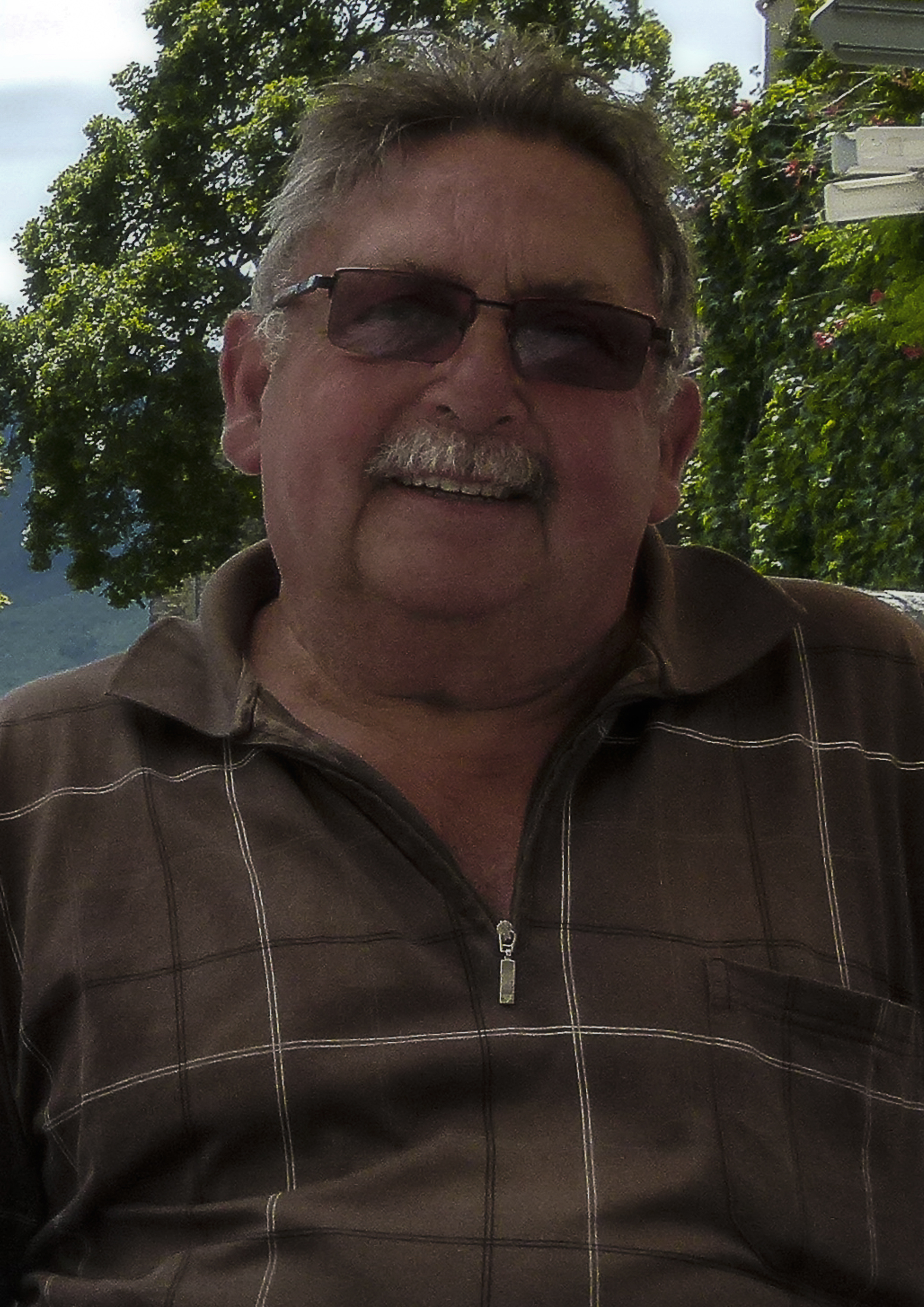 Portrait de MARC HENRY