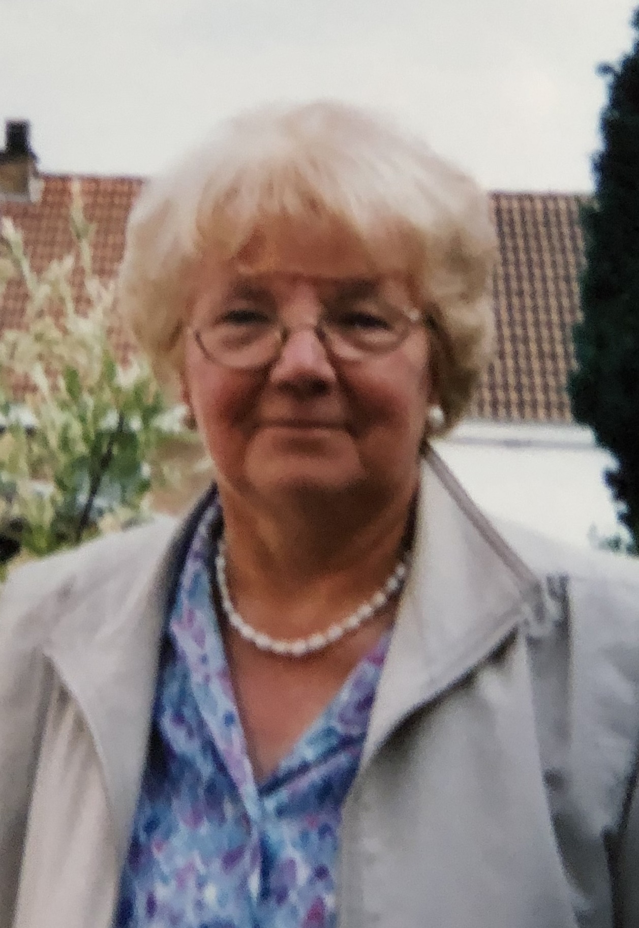 Portrait de JEANINE ONGENA