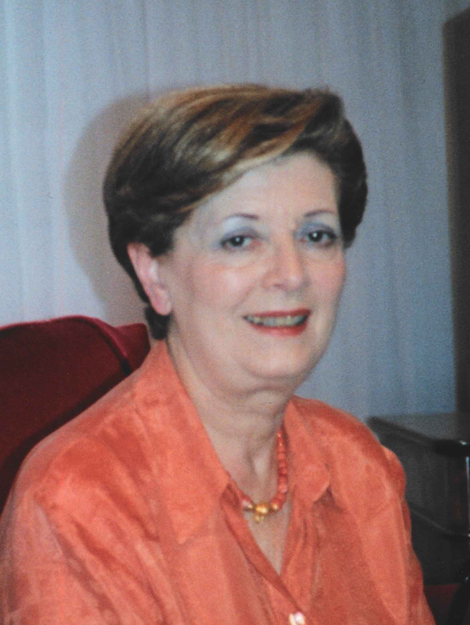 Portrait de YVETTE HIERNAUX