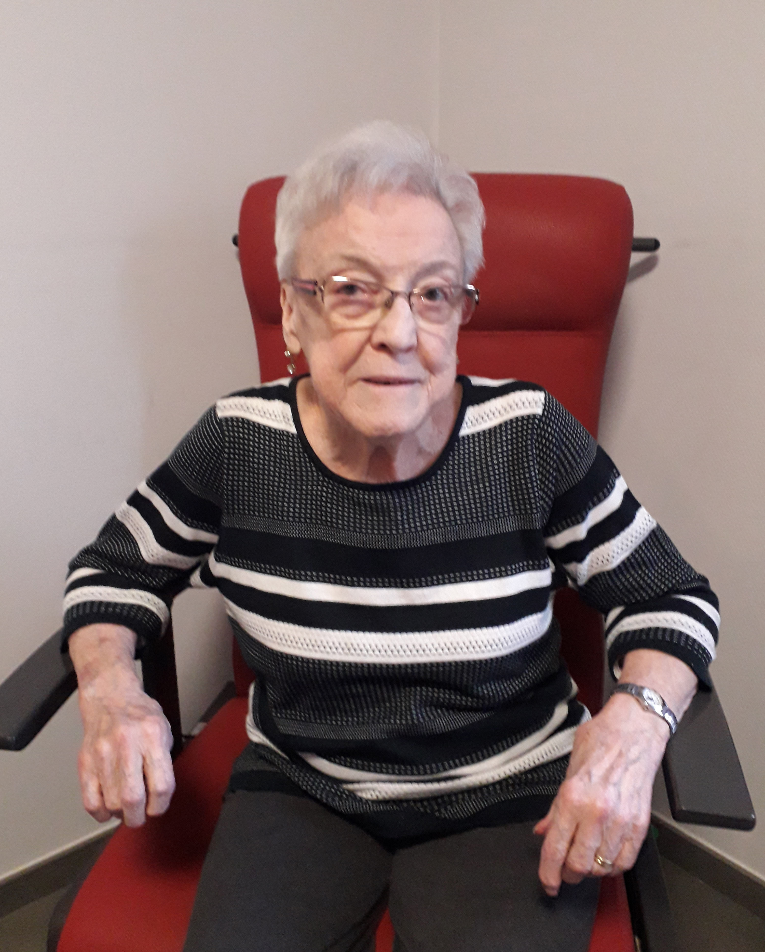 Portrait de MONIQUE FERON