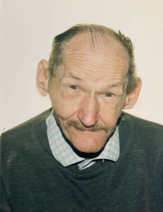 Portrait de ROBERT PIRCAR