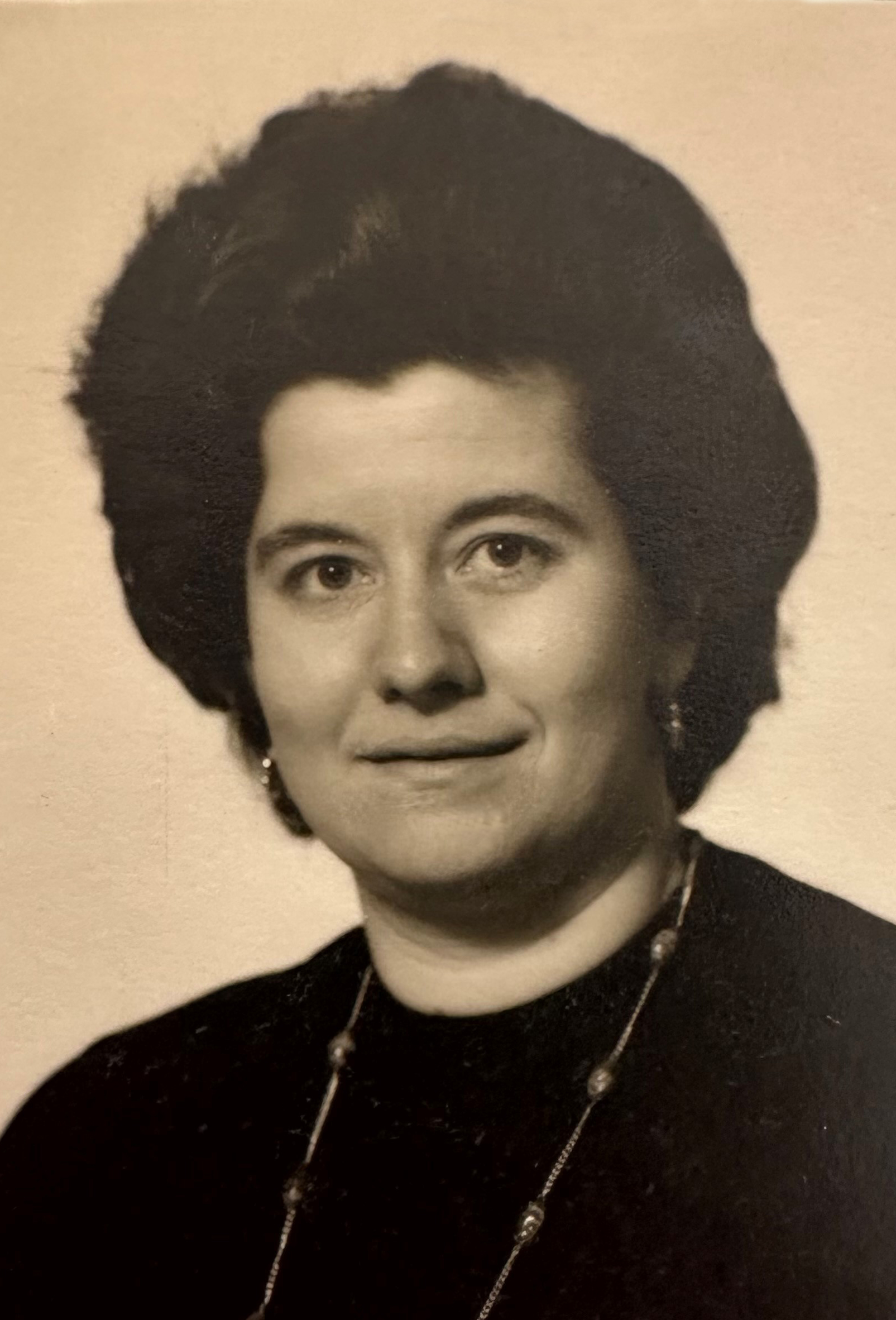 Portrait de PAULINE GHISLAINE DEBESSELLE