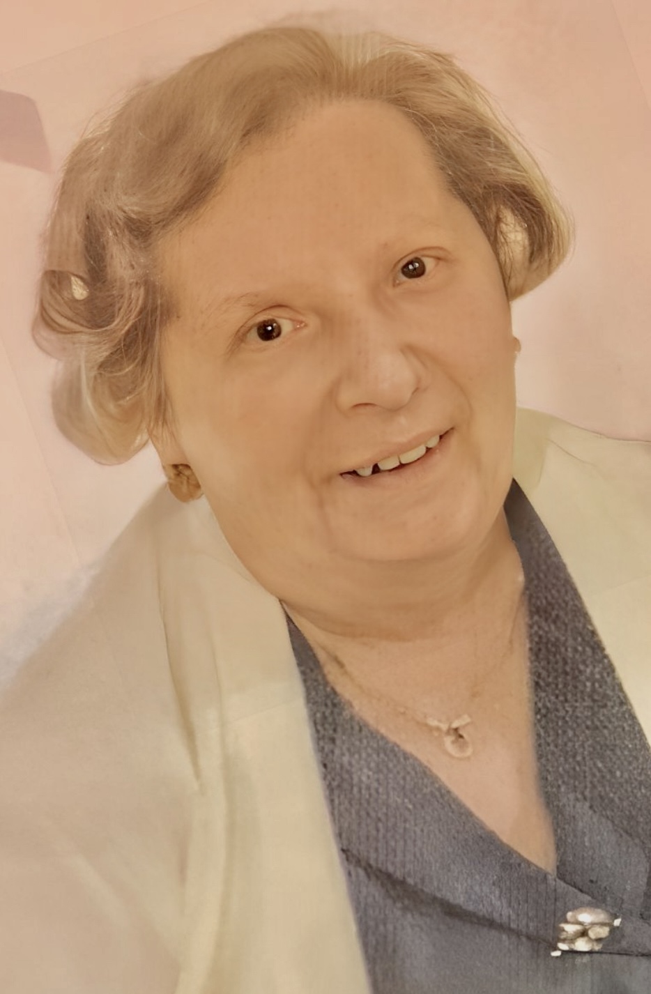 Portrait de MONIQUE DOUCET