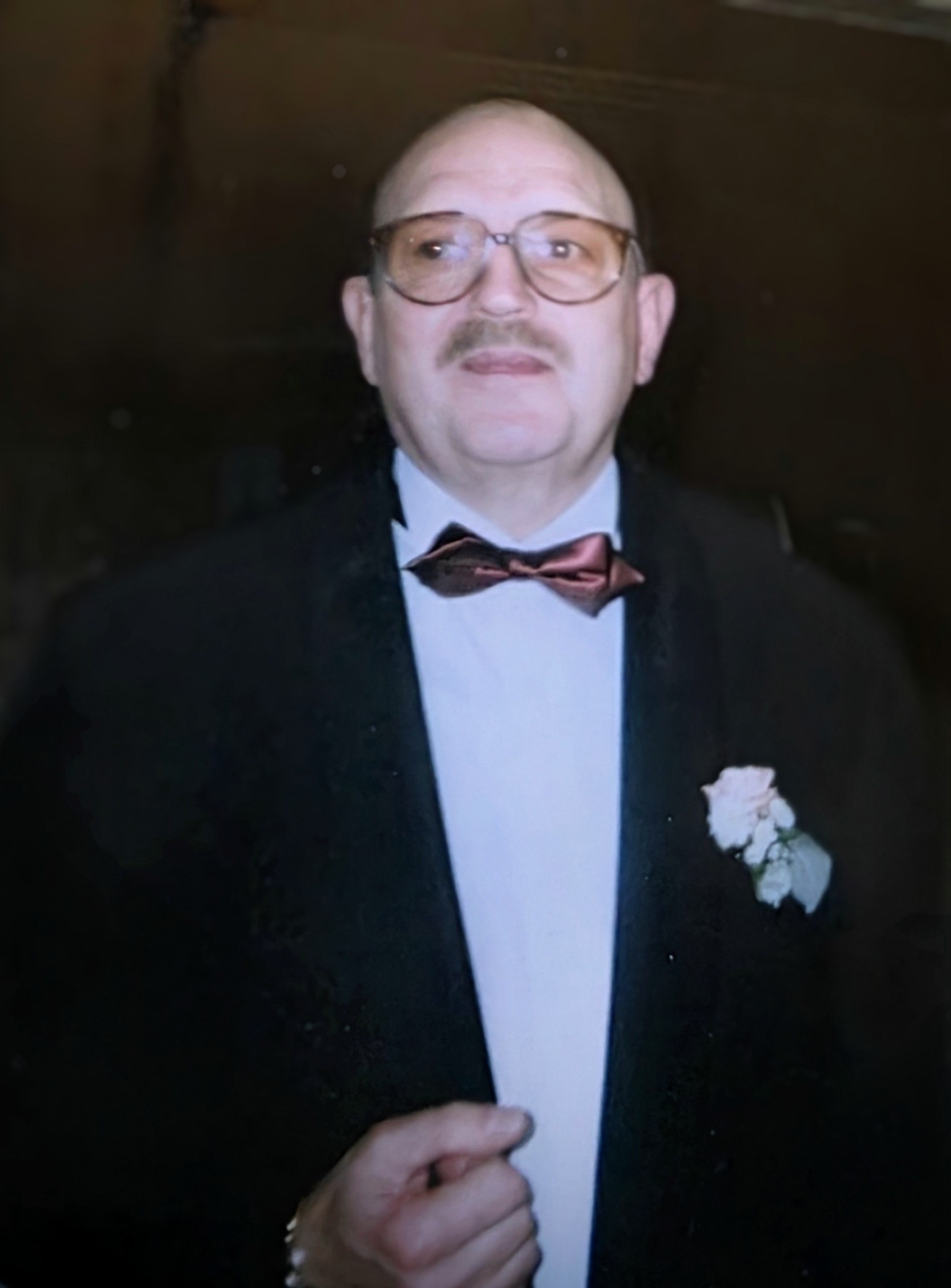Portrait de RENE BESSON