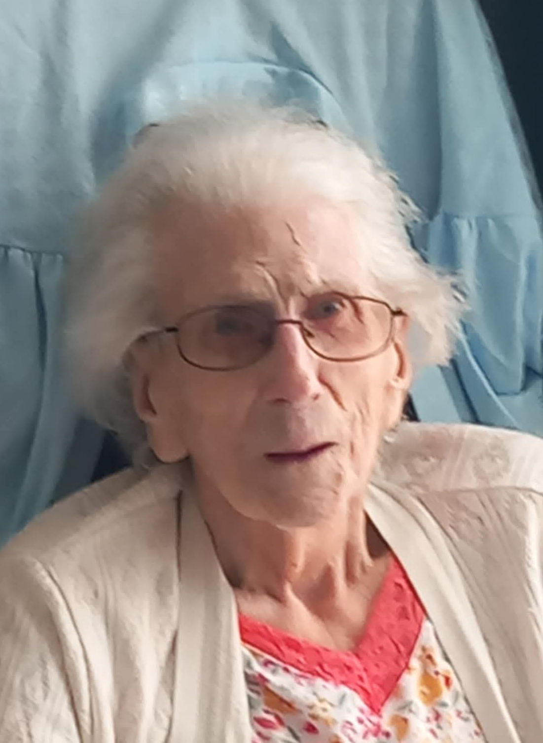 Portrait de RENÉE MOREAU