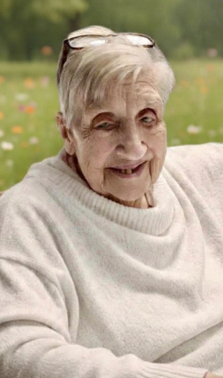 Portrait de DENISE CLAUS